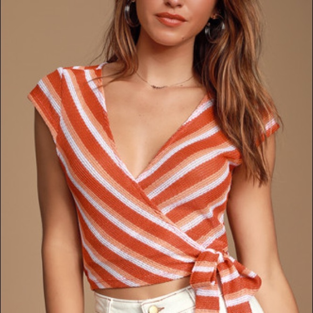 Lulu’s Jackielyn Orange Multi Striped Wrap Crop Top Size Large